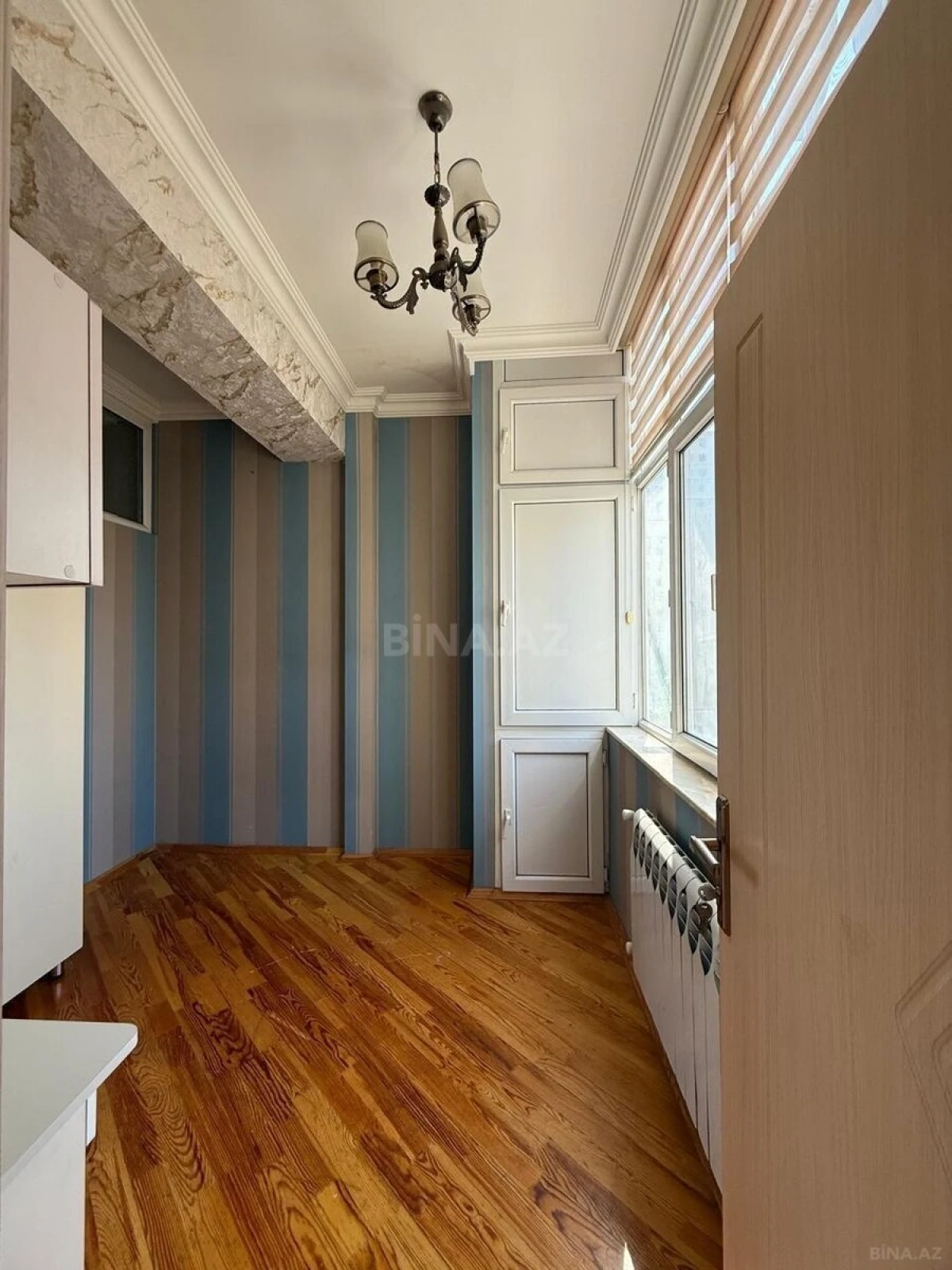 Satılır 3 otaqlı mənzil 63 m²