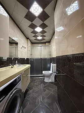 Satılır 3 otaqlı mənzil 63 m²