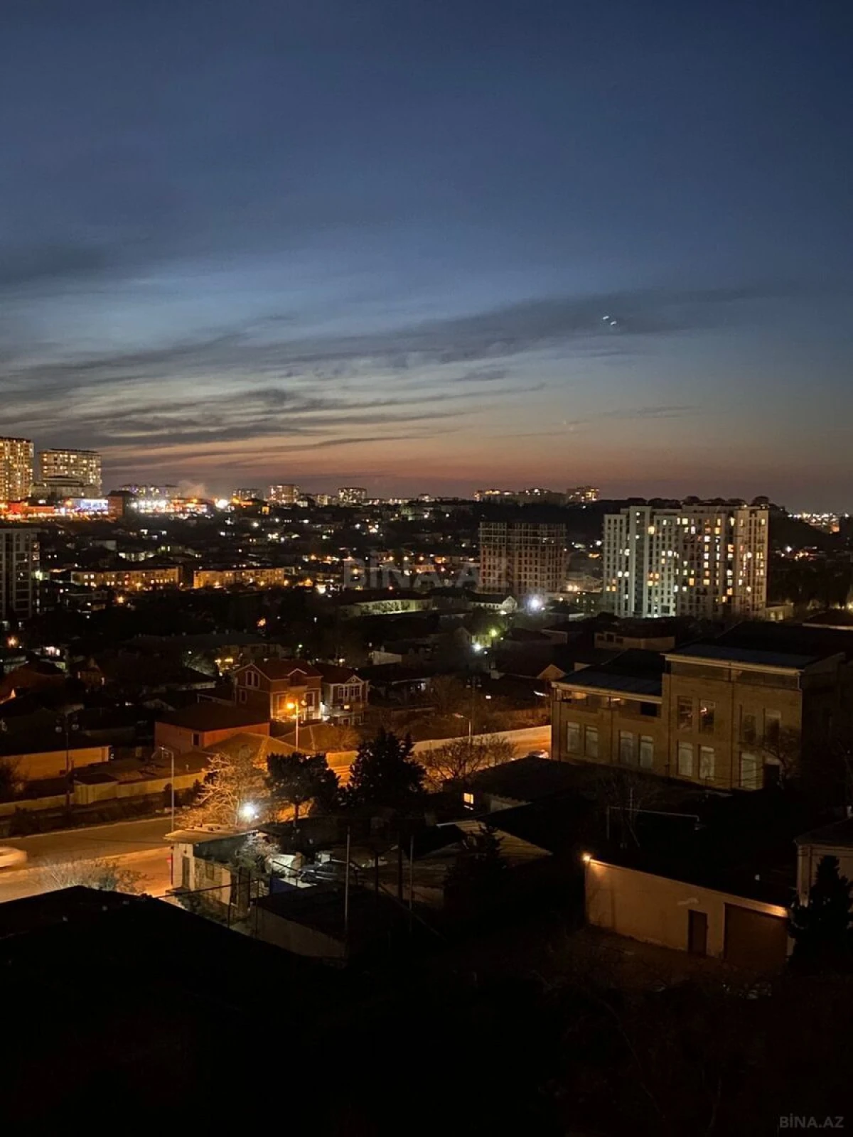 Satılır 3 otaqlı mənzil 90 m²