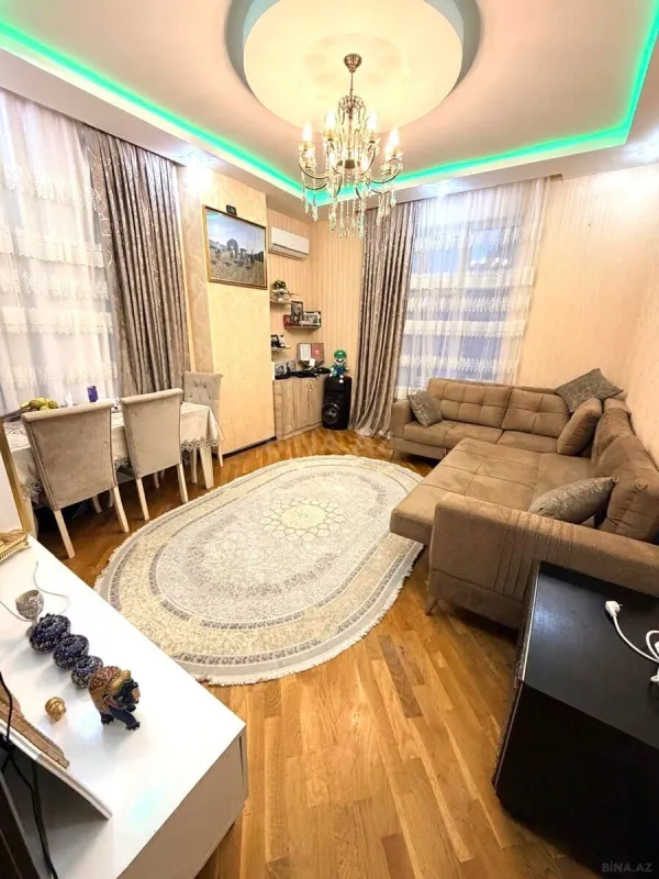 Satılır 3 otaqlı mənzil 103 m²