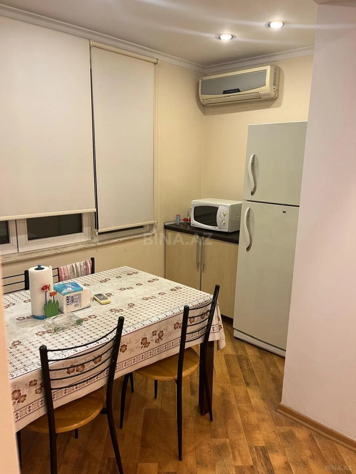 Kirayə verilir 2 otaqlı mənzil 80 m²