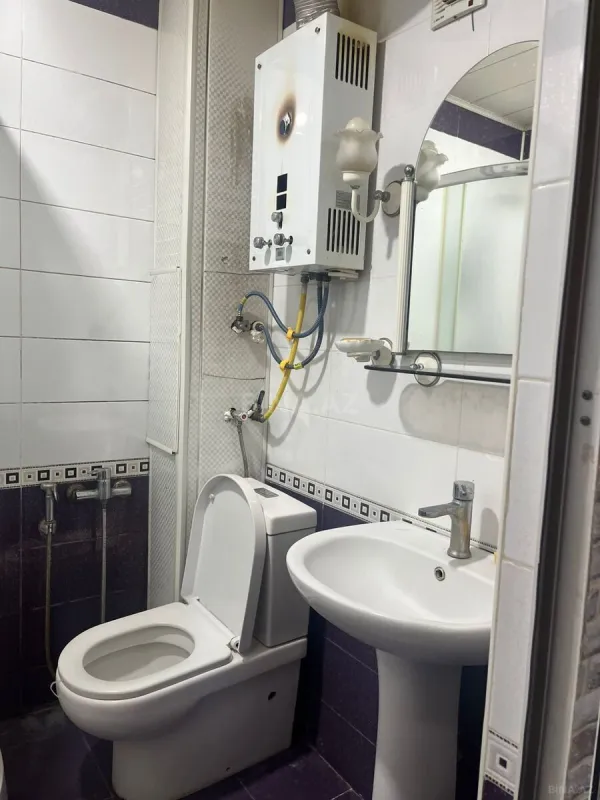 Kirayə verilir 2 otaqlı mənzil 50 m²