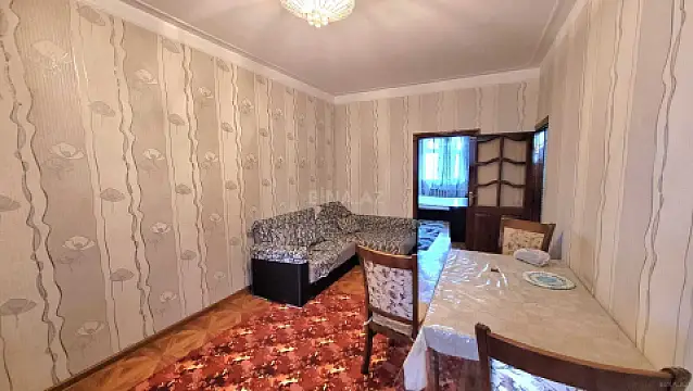 Kirayə verilir 2 otaqlı mənzil 50 m²