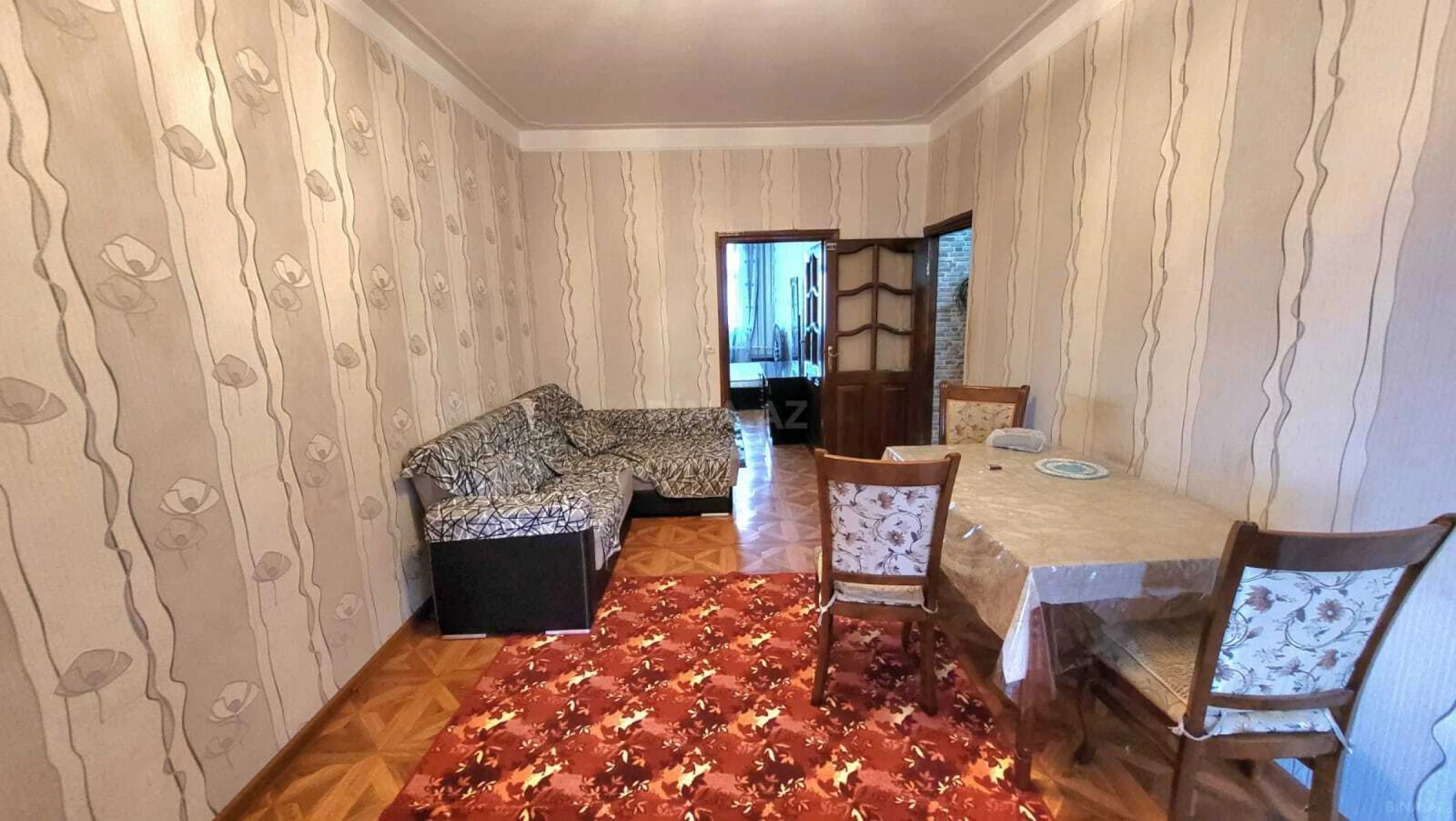 Kirayə verilir 2 otaqlı mənzil 50 m²