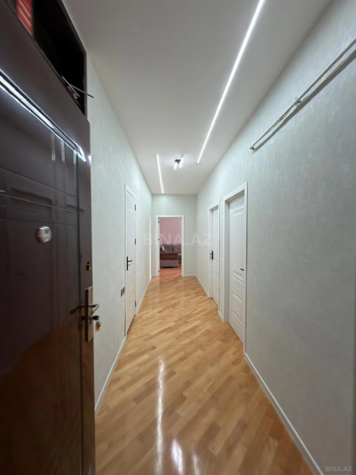 Satılır 2 otaqlı mənzil 60 m²