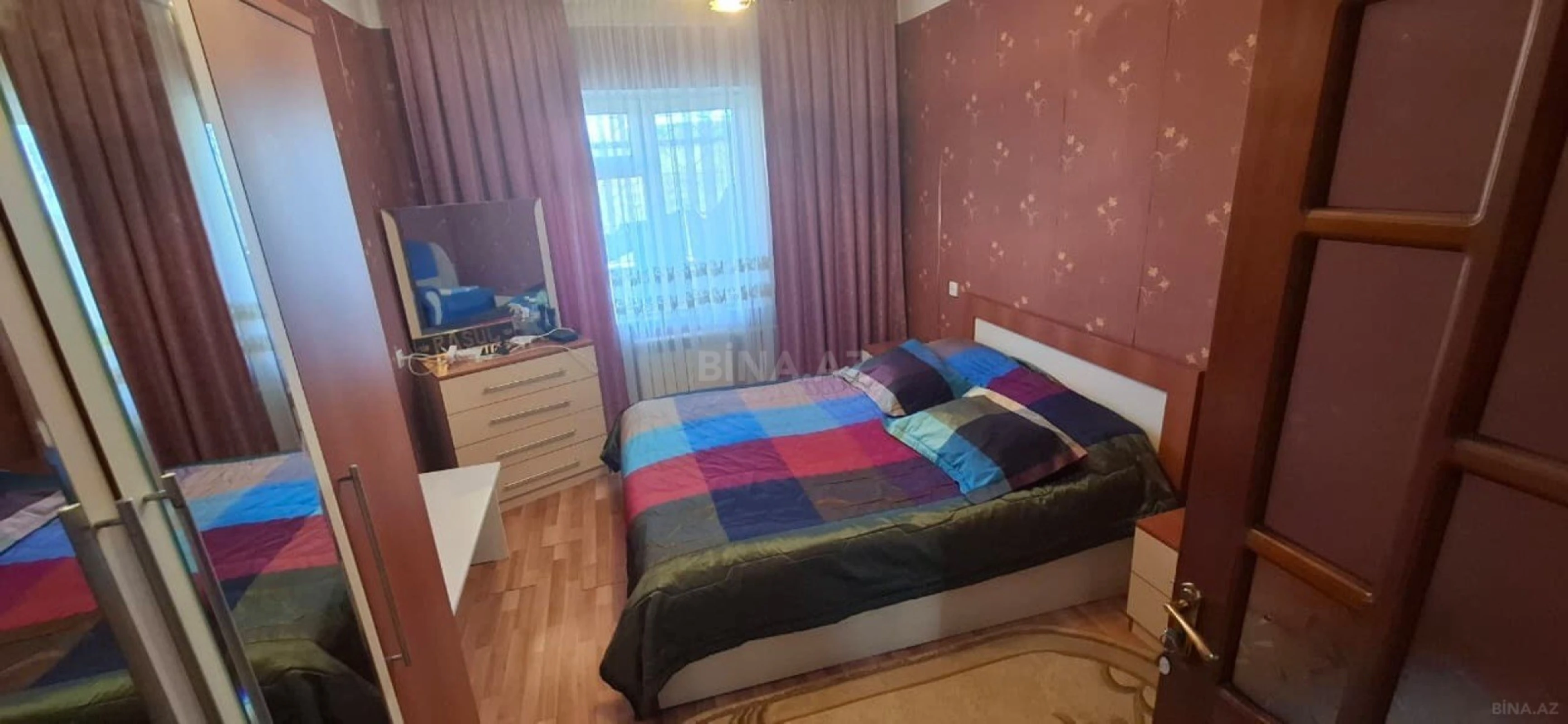 Satılır 5 otaqlı mənzil 120 m²