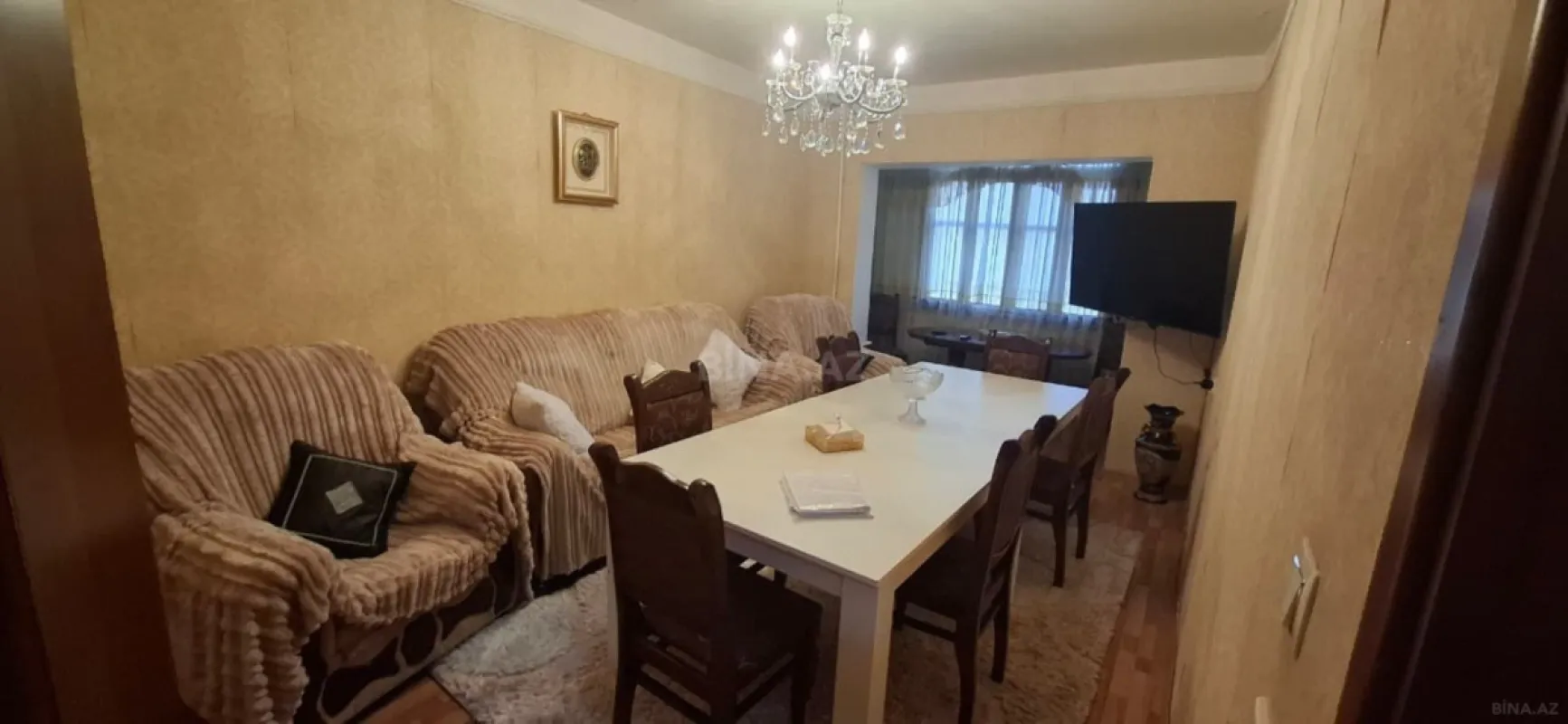 Satılır 5 otaqlı mənzil 120 m²
