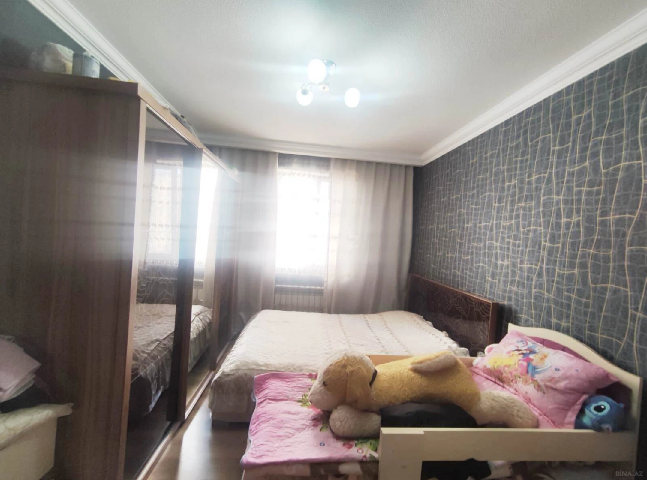 Satılır 2 otaqlı mənzil 60 m²