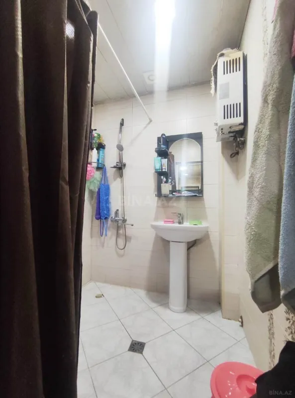 Satılır 2 otaqlı mənzil 60 m²