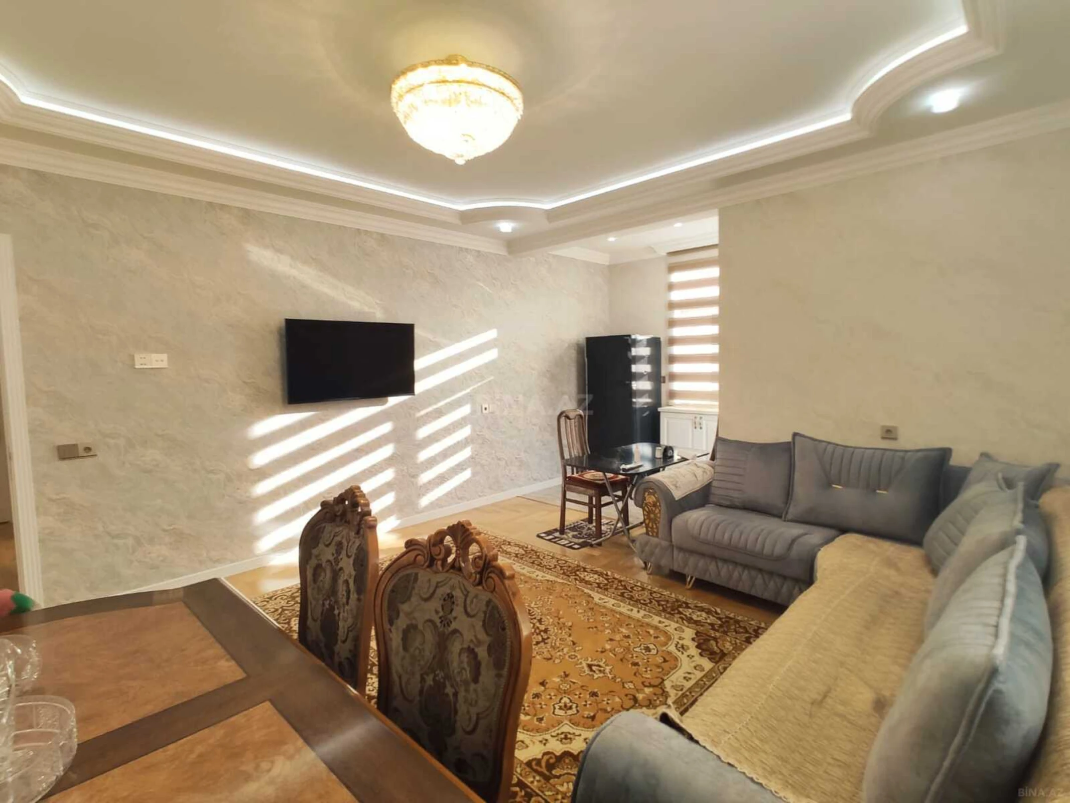 Kirayə verilir 3 otaqlı mənzil 115 m²