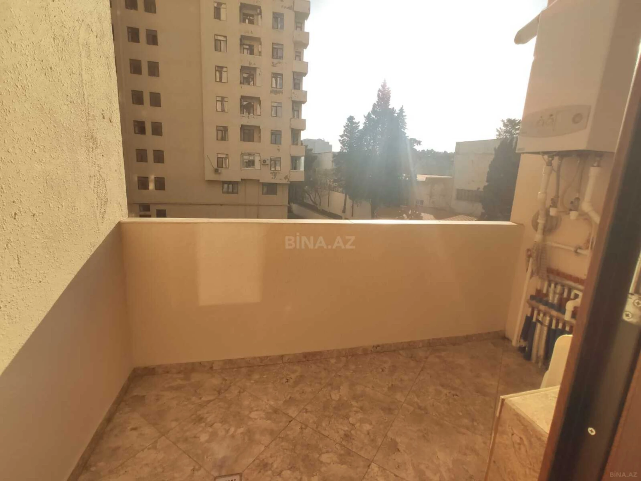 Kirayə verilir 3 otaqlı mənzil 115 m²