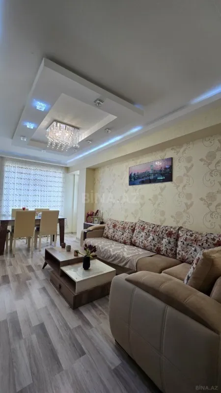 Satılır 3 otaqlı mənzil 83 m²