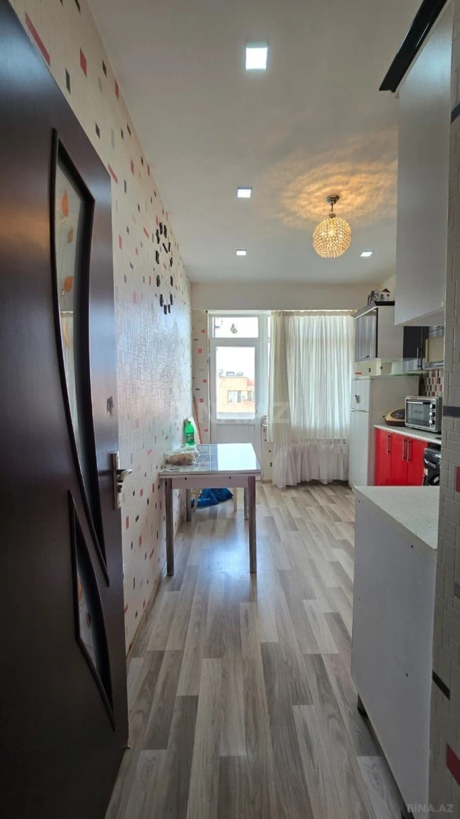 Satılır 3 otaqlı mənzil 83 m²