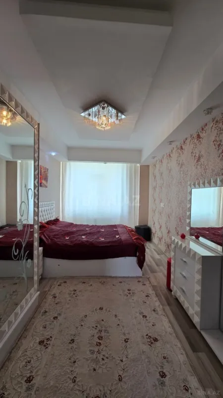 Satılır 3 otaqlı mənzil 83 m²