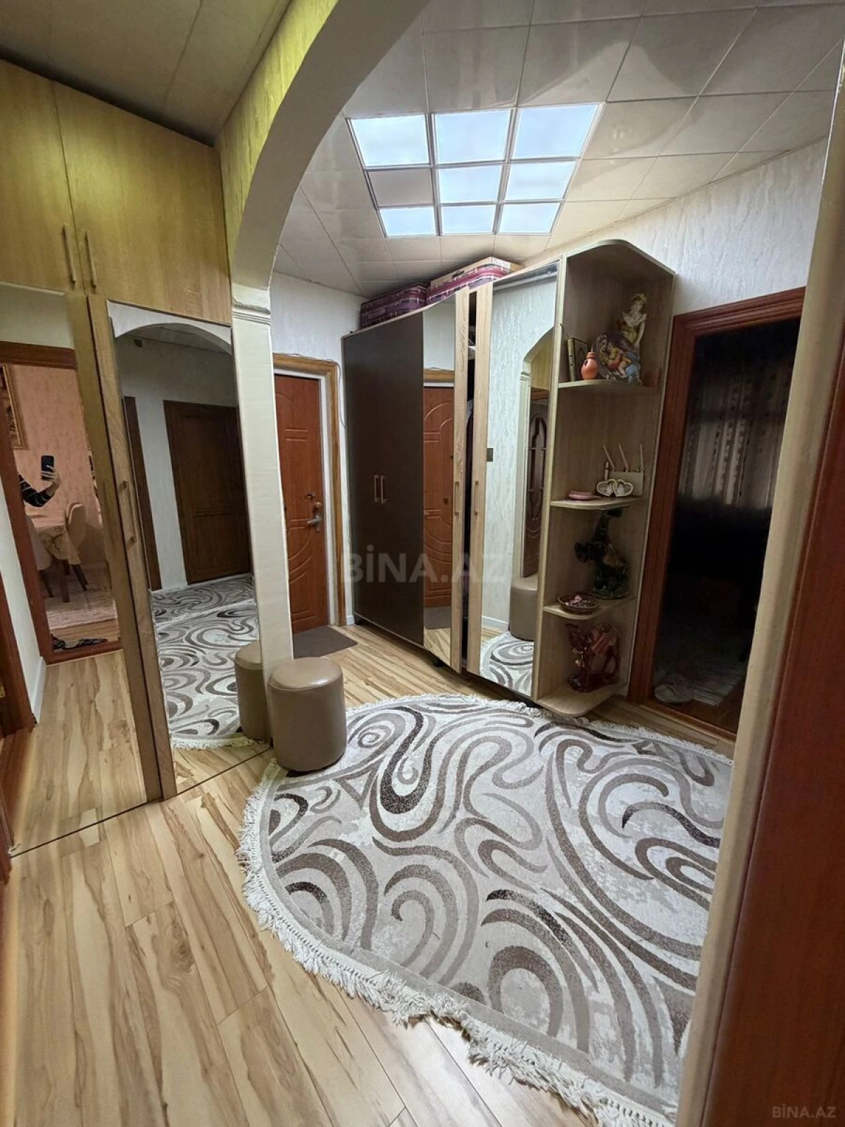 Satılır 3 otaqlı mənzil 70 m²