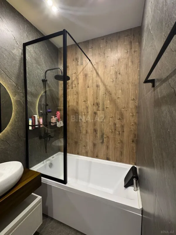 Kirayə verilir 2 otaqlı mənzil 75 m²
