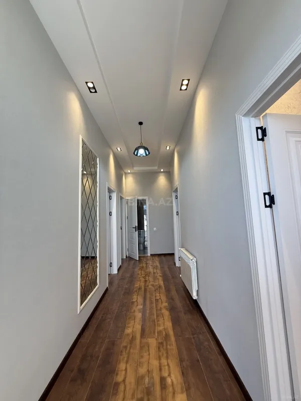 Satılır 4 otaqlı həyət evi 100 m²