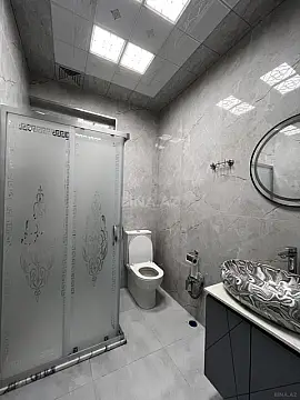 Kirayə verilir 2 otaqlı mənzil 65 m²