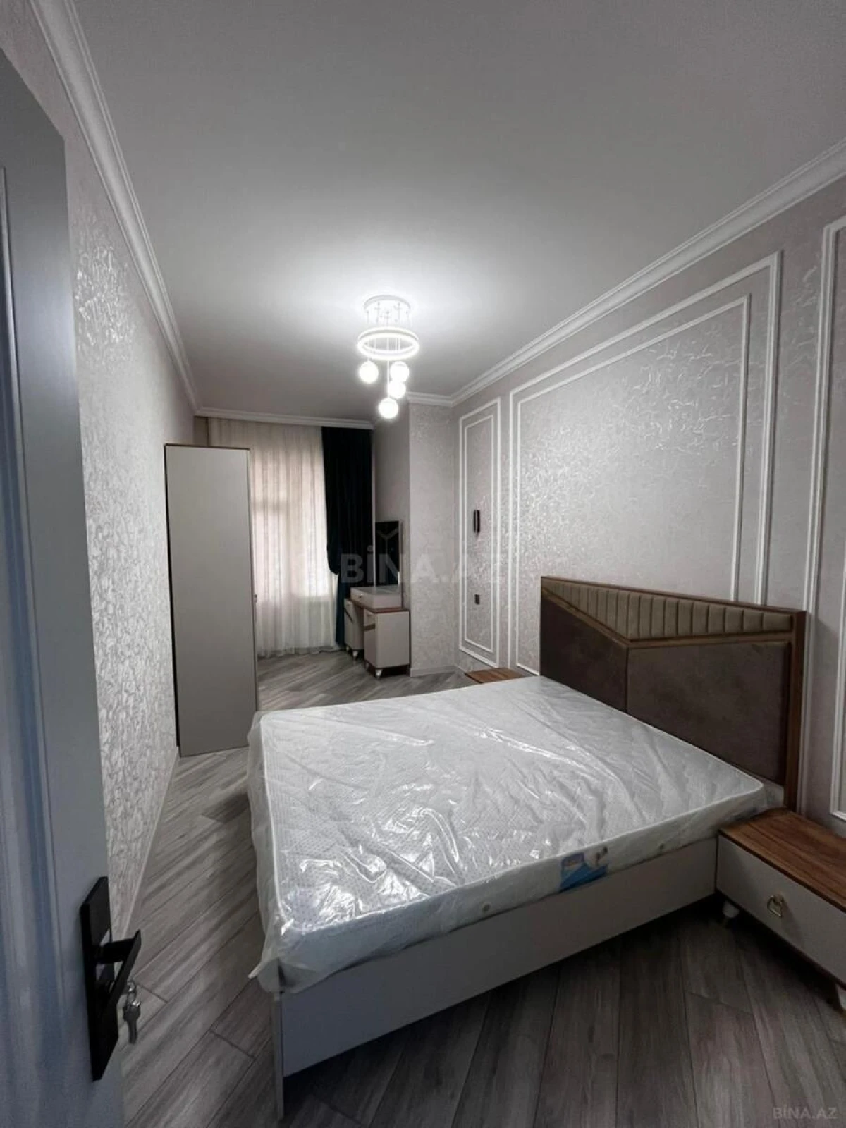 Kirayə verilir 2 otaqlı mənzil 65 m²