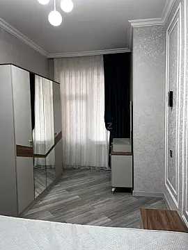 Kirayə verilir 2 otaqlı mənzil 65 m²