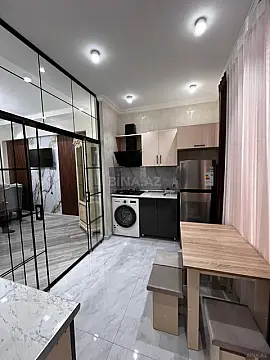 Kirayə verilir 2 otaqlı mənzil 65 m²