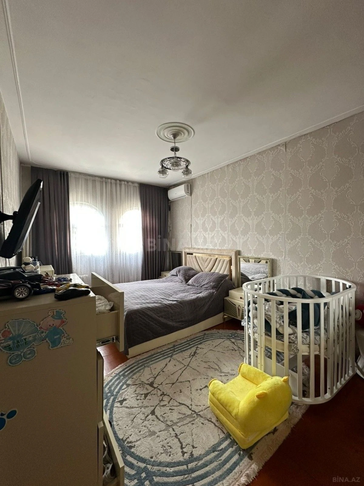 Satılır 3 otaqlı mənzil 90 m²
