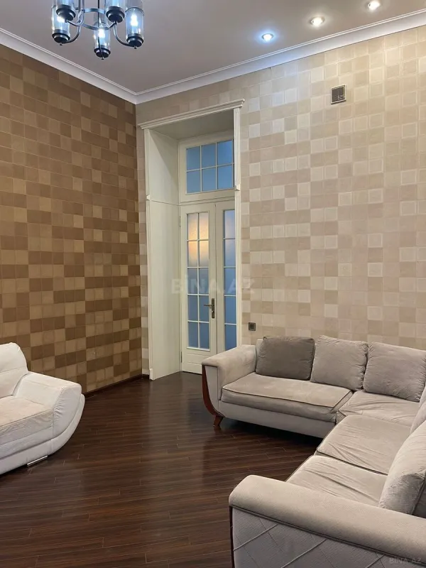 Kirayə verilir 4 otaqlı ofis 110 m²