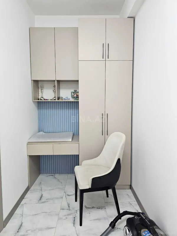 Kirayə verilir 2 otaqlı mənzil 100 m²