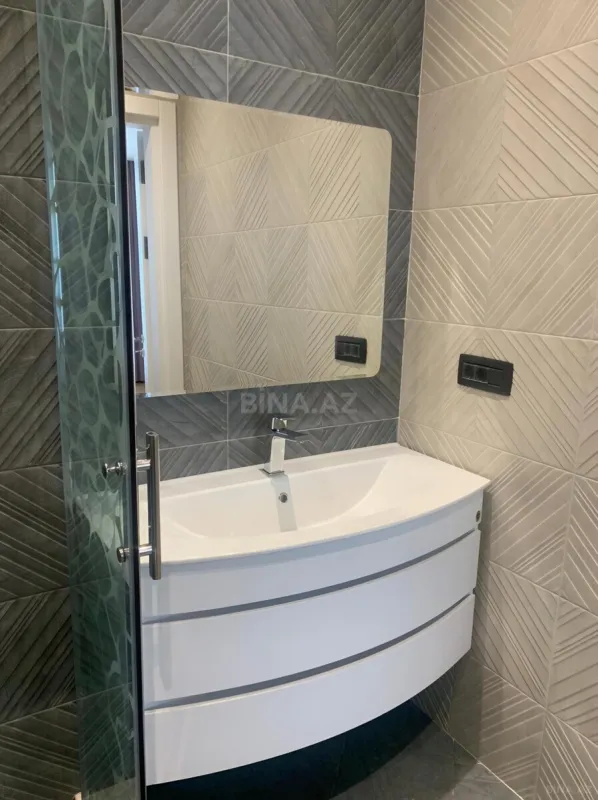 Kirayə verilir 3 otaqlı mənzil 105 m²