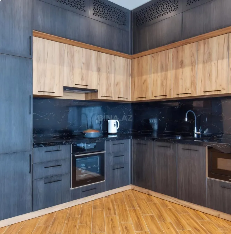 Kirayə verilir 3 otaqlı mənzil 105 m²