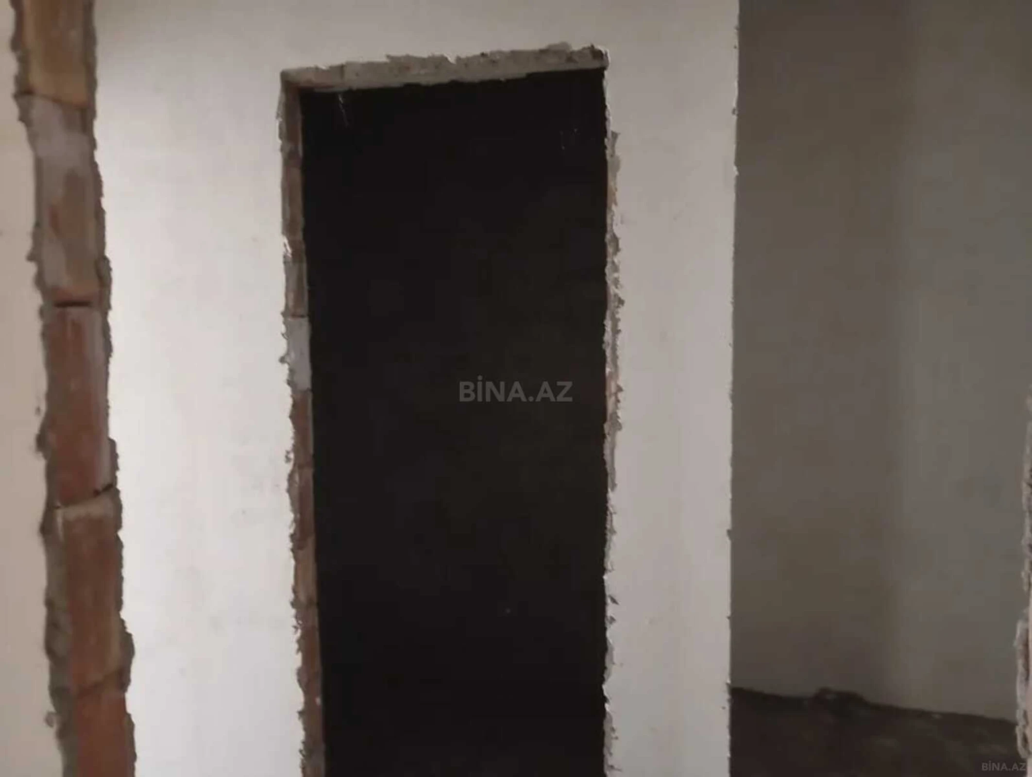 Satılır 3 otaqlı mənzil 114.9 m²