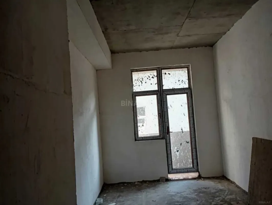 Satılır 3 otaqlı mənzil 114.9 m²