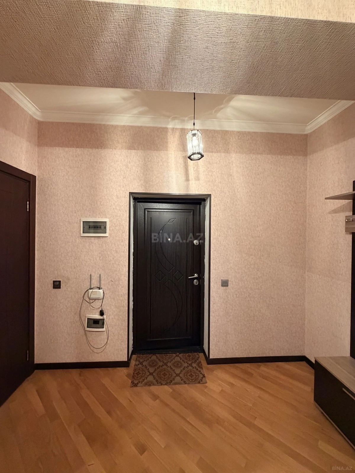 Satılır 2 otaqlı mənzil 63 m²