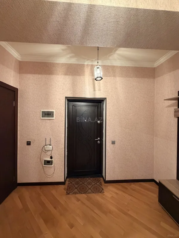 Satılır 2 otaqlı mənzil 63 m²