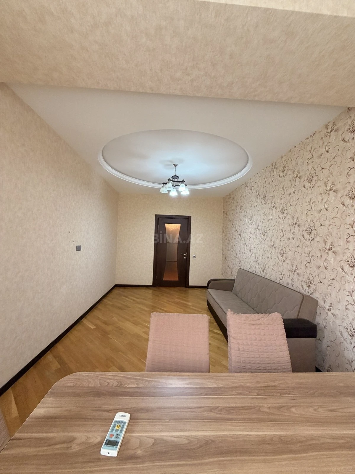 Satılır 2 otaqlı mənzil 63 m²