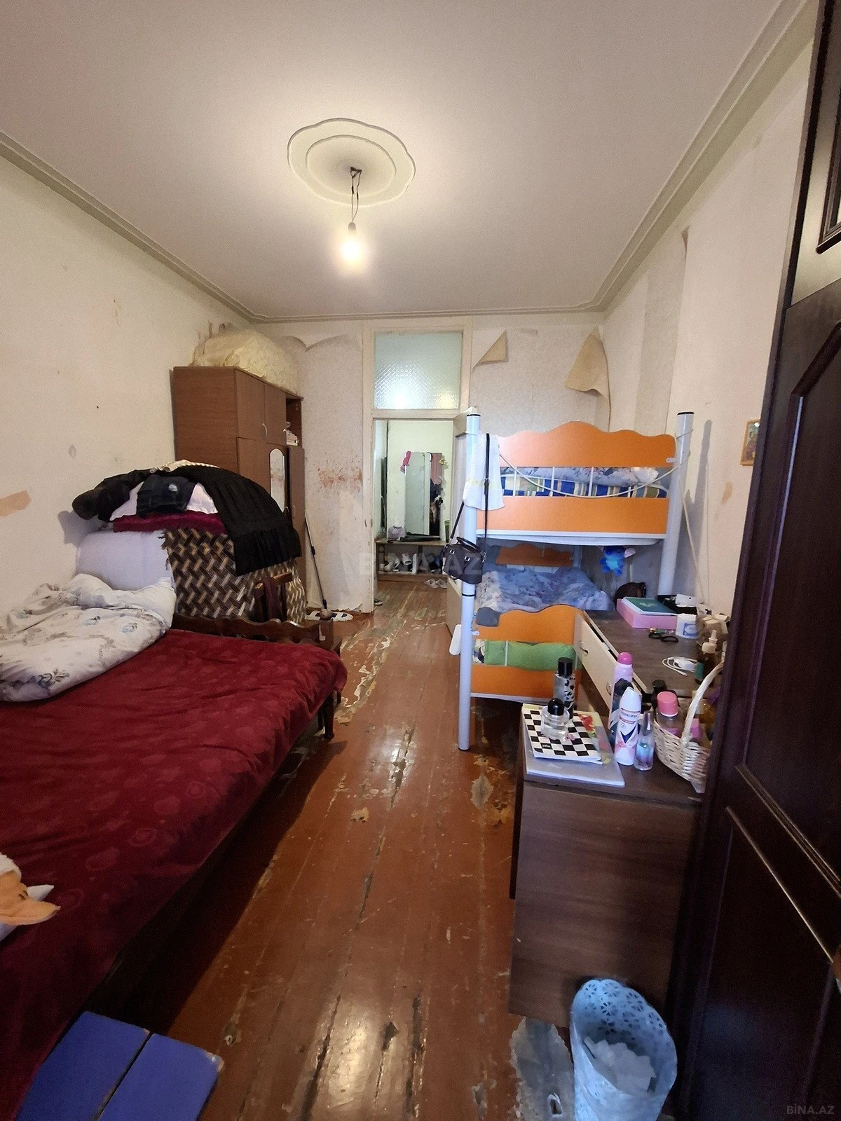 Satılır 2 otaqlı mənzil 60 m²