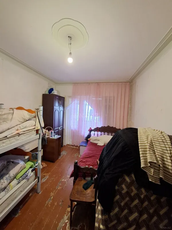 Satılır 2 otaqlı mənzil 60 m²