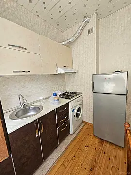 Kirayə verilir 1 otaqlı mənzil 40 m²