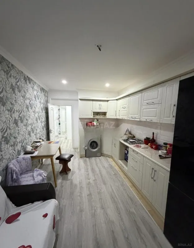 Satılır 2 otaqlı mənzil 60 m²