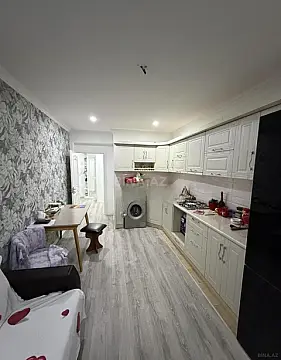 Satılır 2 otaqlı mənzil 60 m²