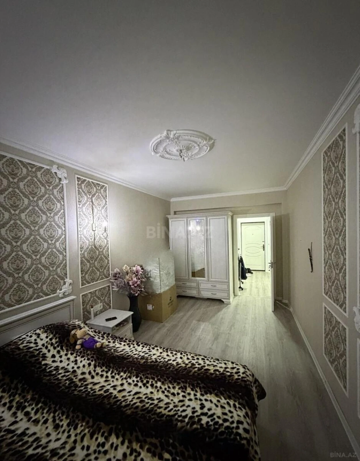 Satılır 2 otaqlı mənzil 60 m²