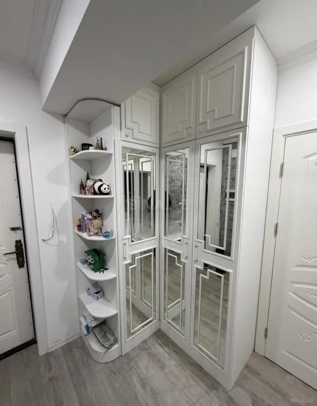Satılır 2 otaqlı mənzil 60 m²
