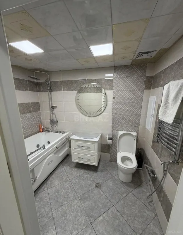 Satılır 2 otaqlı mənzil 60 m²