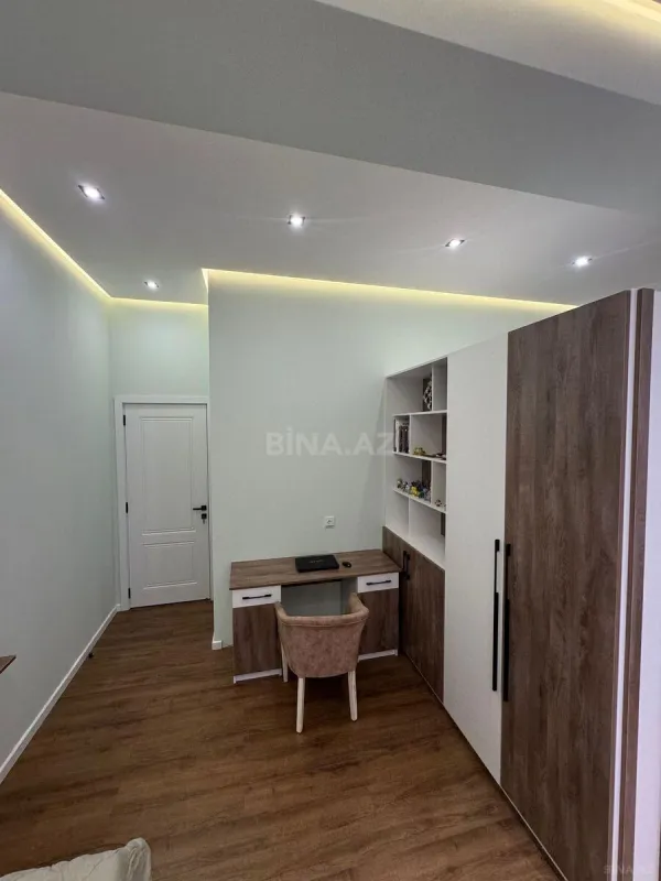 Kirayə verilir 3 otaqlı mənzil 110 m²