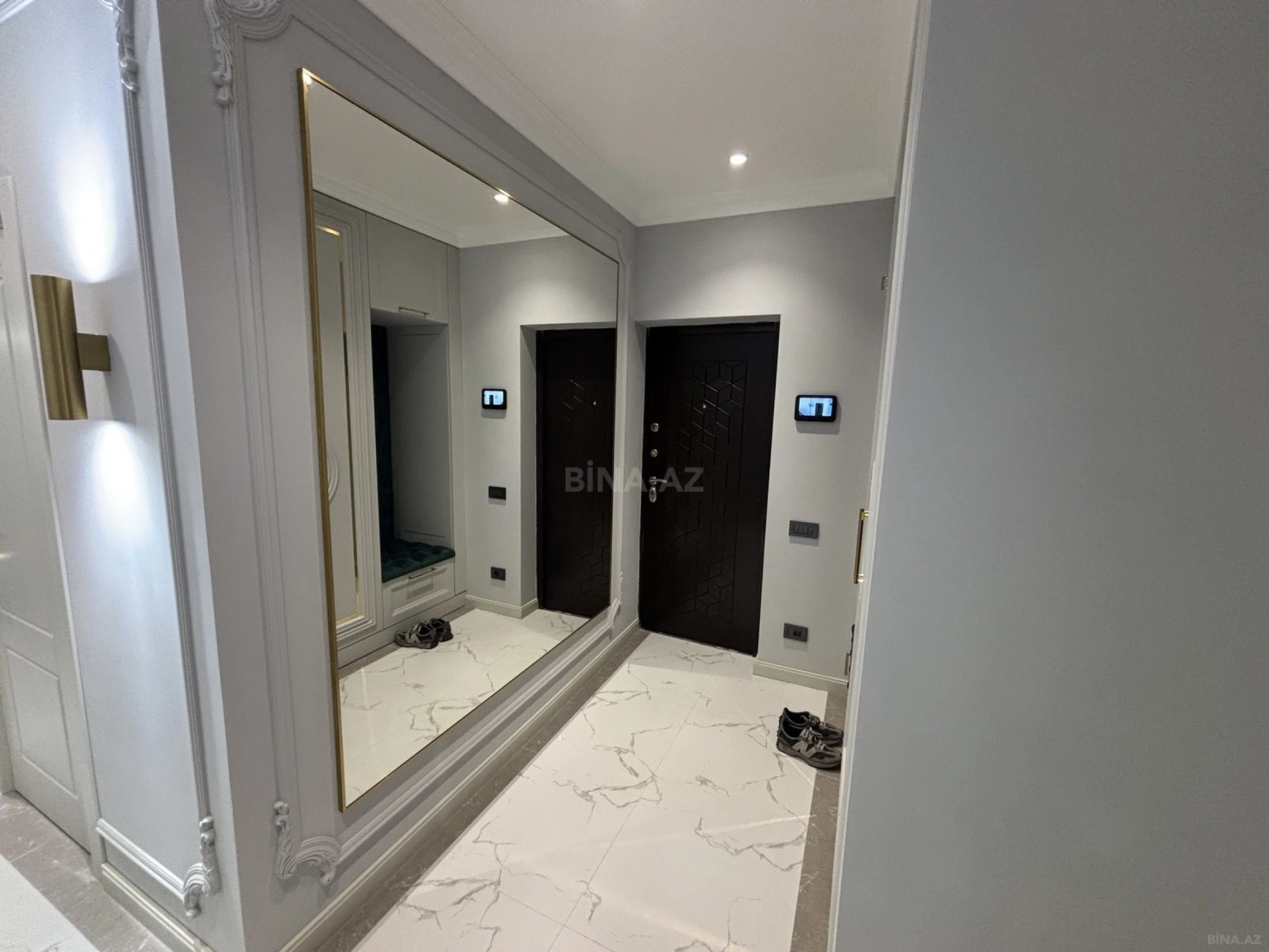 Kirayə verilir 3 otaqlı mənzil 82 m²