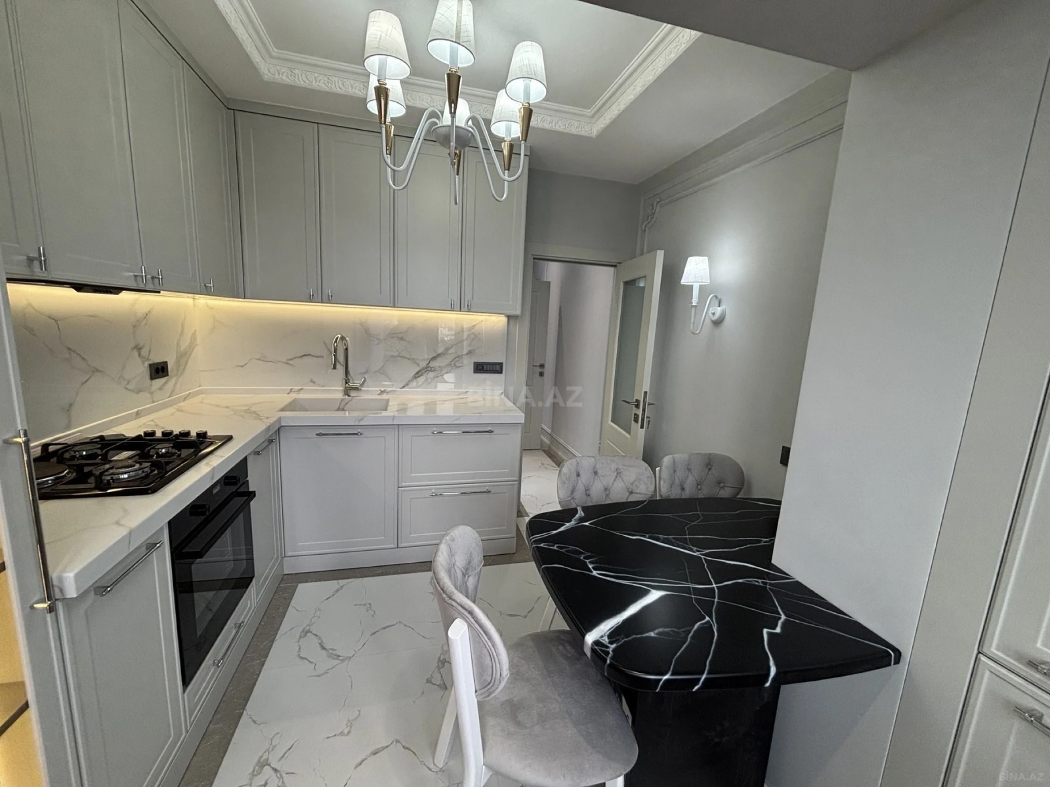 Kirayə verilir 3 otaqlı mənzil 82 m²