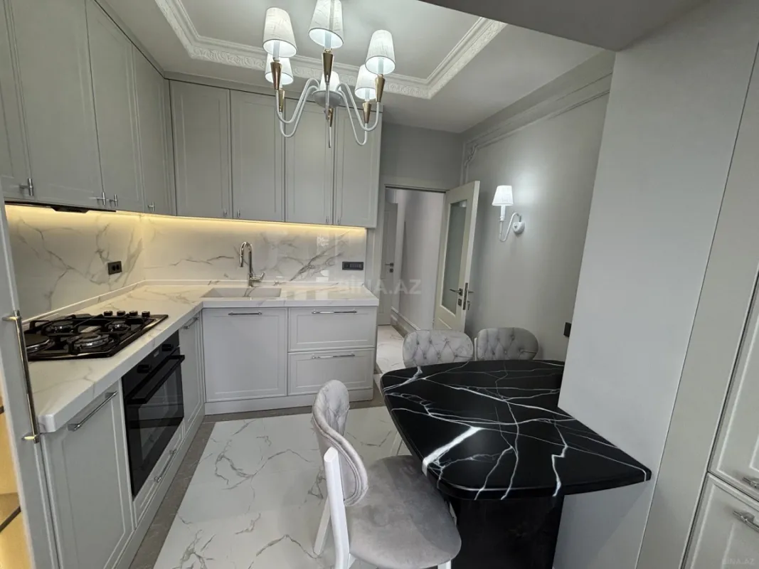 Kirayə verilir 3 otaqlı mənzil 82 m²