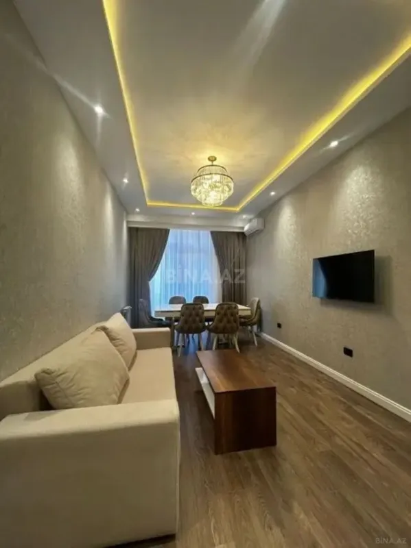 Kirayə verilir 2 otaqlı mənzil 80 m²