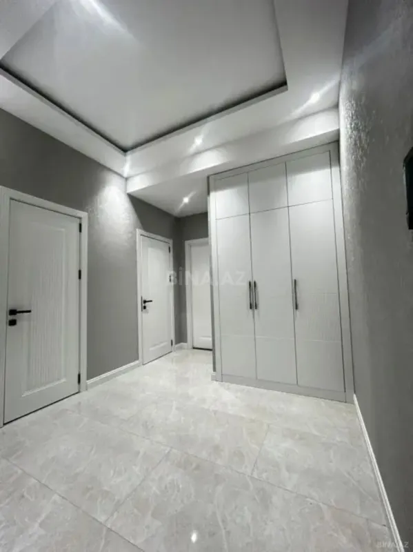 Kirayə verilir 2 otaqlı mənzil 80 m²
