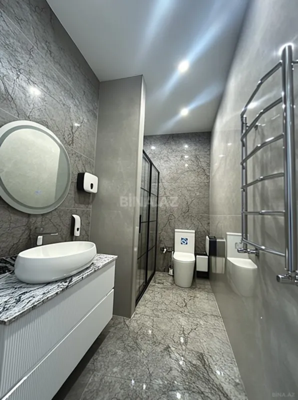 Kirayə verilir 2 otaqlı mənzil 80 m²